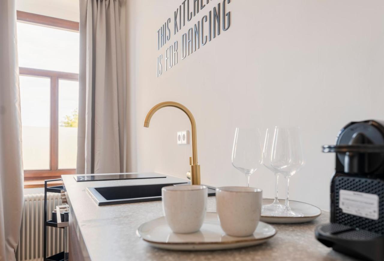 City Lounge Appartement Am Hauptbahnhof Sankt Poelten Dış mekan fotoğraf