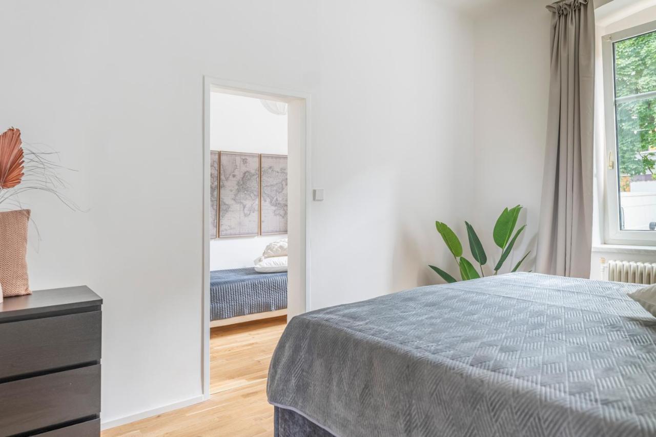 City Lounge Appartement Am Hauptbahnhof Sankt Poelten Dış mekan fotoğraf